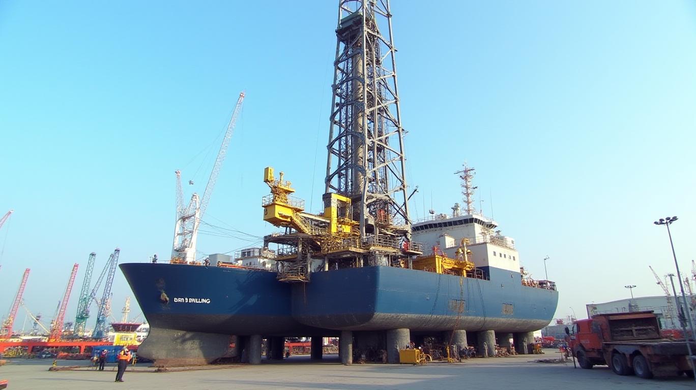 Borr Drilling Ltd's Strategic Resurgence: Liquidity Fortification and Contract Momentum Position It for Oil Market Recovery