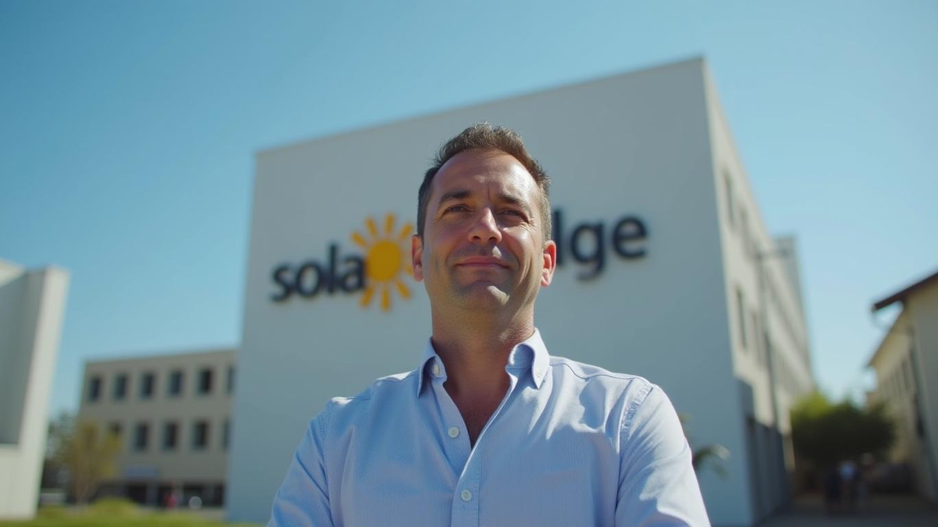 Solaredge's 12% Spike: A Technical Rally Amid Bearish Signals and Sector Divergence