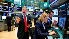 SPY Options Signal Deep Put Skew and Whale Moves: Trade the 685 Call or 670 Put as 2026 Bullishness Battles Near-Term Volatility