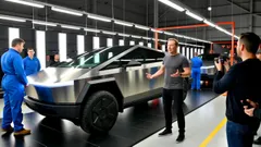 Tesla's Options Imbalance and $440 Call Buy Signal: A Bullish Setup Amid Robotaxi Uncertainty?