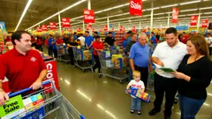 WMT Options Signal Bullish Bias as Executive Shuffle Nears: Key Strikes to Watch for Friday Expiry