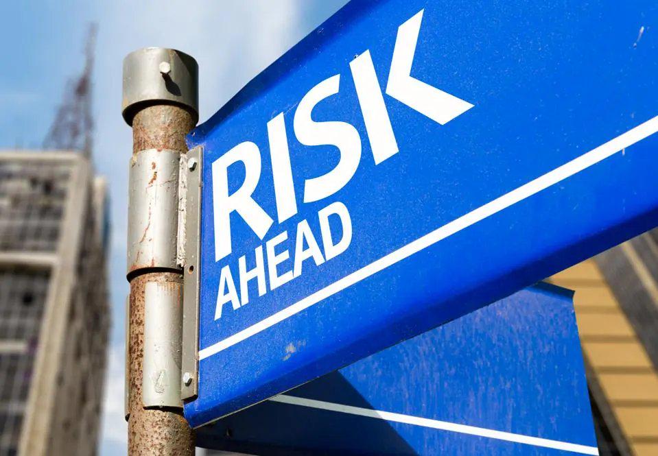 S&P 500 Hits High, But 5 Risks Loom