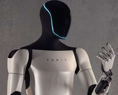 Tesla Reportedly Pauses Optimus Robot Production Amid Design Overhaul