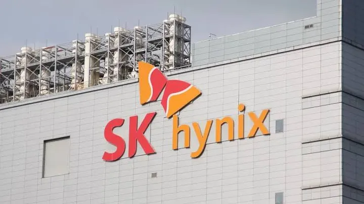 Did SK Hynix's 15% Plunge Expose a Crack in the AI Chip Boom?