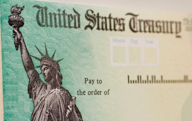 Treasuries Slide as Japan Rout and Greenland Tariff Threats Ignite Global Bond Selloff - Article cover image