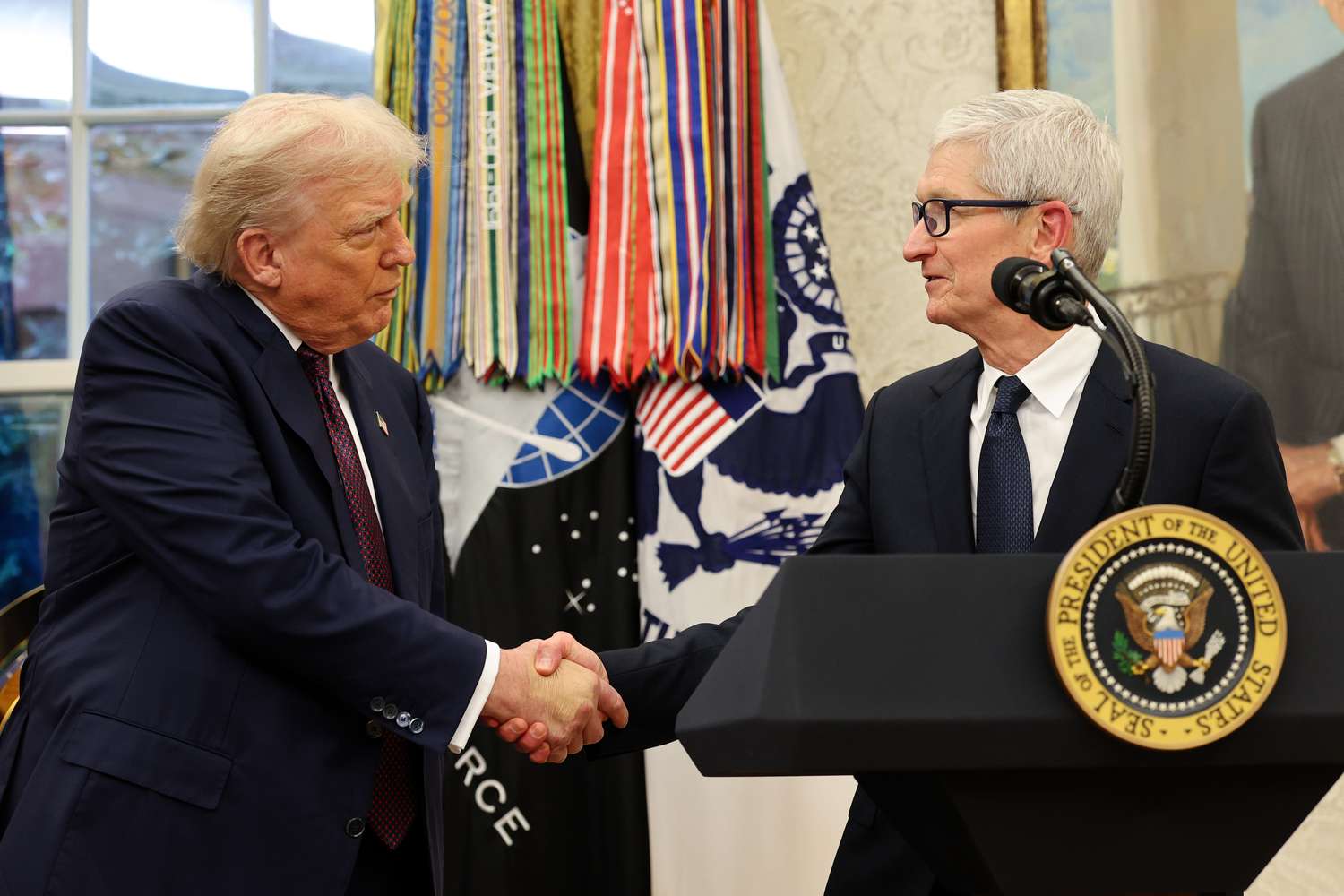 Apple, TSMC, and Major Chipmakers Could Be Exempt from Trump's 100% Tariff Threat by Investing in U.S. Manufacturing