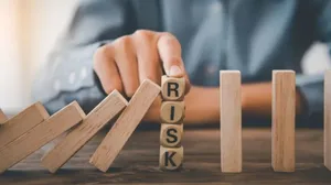 Equity Sell-Off Warnings Intensify as Geopolitical Shocks Mount and Key Technical Test Looms