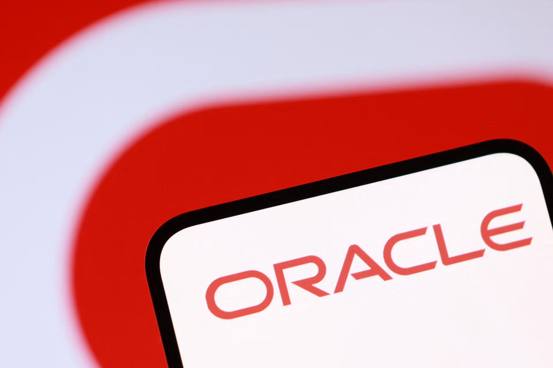 Oracle Q1 FY2027 earnings: AI cloud growth lifts shares, but spending stays heavy - Article cover image