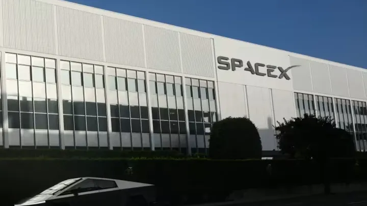 Is SPCX a Buy? SpaceX Stock Drops Below IPO Price: Long-Term Aerospace Outlook & Short-Term Trading Guide 