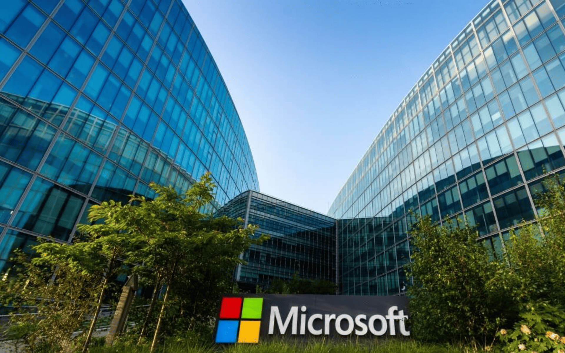 Microsoft's $50 Billion AI Bill Keeps Climbing. This Week, the Payoff ...