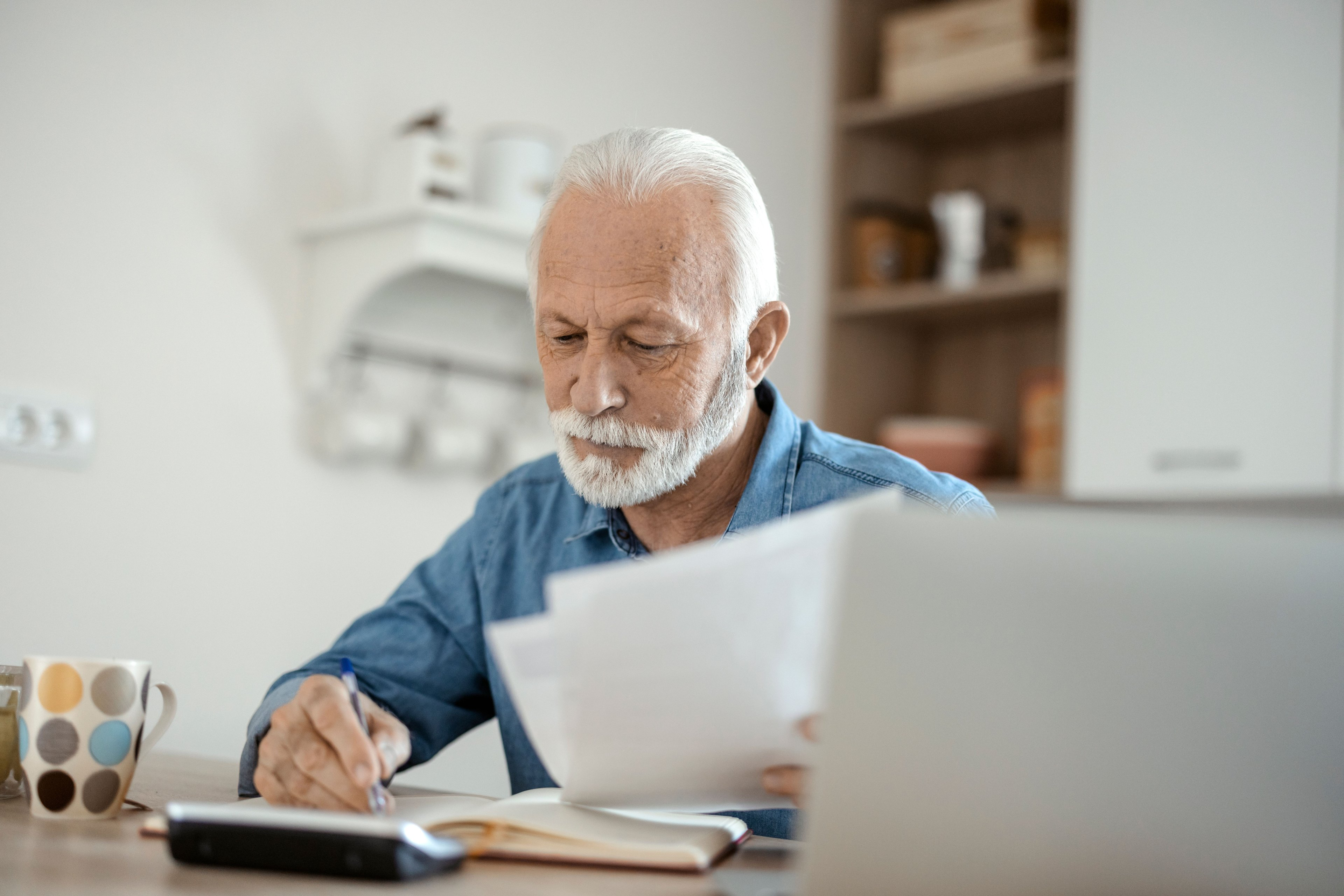 You Claim at 62 to Beat the Social Security Cut. You're the One Cutting ...